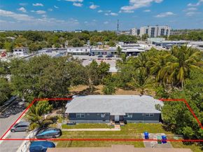 171 NW 70th St, Miami FL 33150
