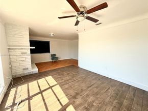 1426 Hillcrest Dr, Lake Worth FL 33461