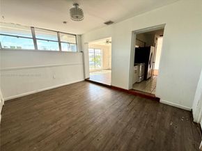 1426 Hillcrest Dr, Lake Worth FL 33461