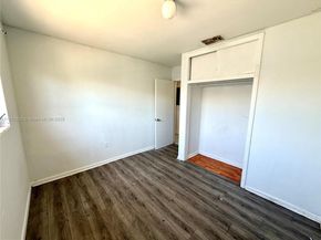 1426 Hillcrest Dr, Lake Worth FL 33461