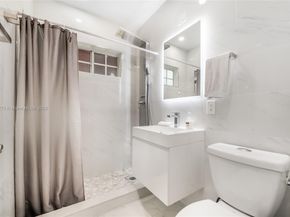1590 NE 141st St, North Miami FL 33161
