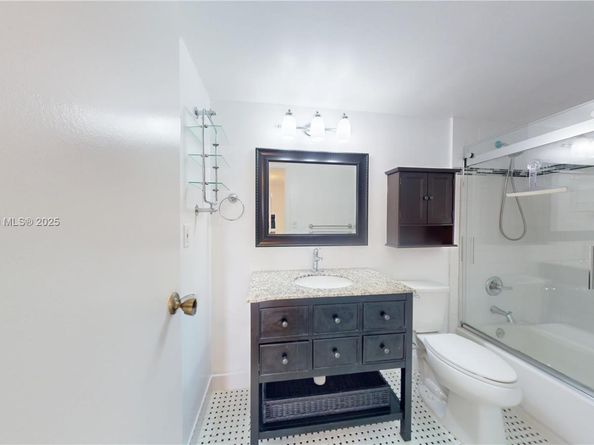 600 Three Islands Blvd 402, Hallandale Beach FL 33009