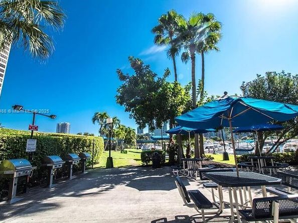 600 Three Islands Blvd 402, Hallandale Beach FL 33009