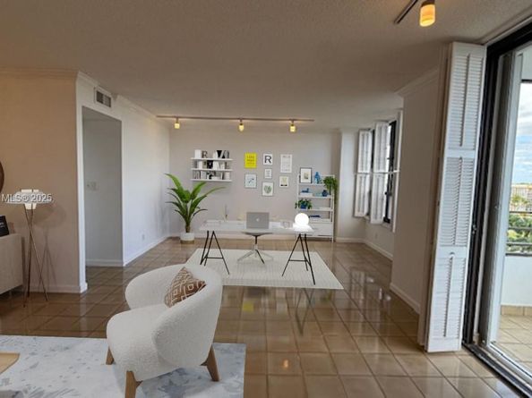 600 Three Islands Blvd 402, Hallandale Beach FL 33009