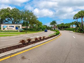 11816 SW 13th Ct, Pembroke Pines FL 33025
