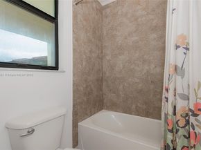 11816 SW 13th Ct, Pembroke Pines FL 33025