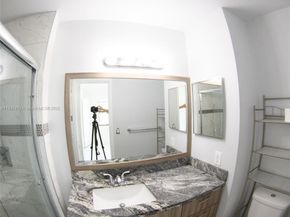 20825 NE 8th Ct 20319, Miami FL 33179