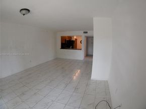 20825 NE 8th Ct 20319, Miami FL 33179
