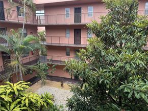 2841 Somerset Dr 312, Lauderdale Lakes FL 33311