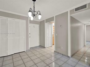 6825 W Flagler St 303, Miami FL 33144