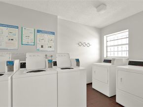 6825 W Flagler St 303, Miami FL 33144