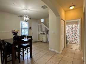 133 SE 28th Ter 8, Homestead FL 33033