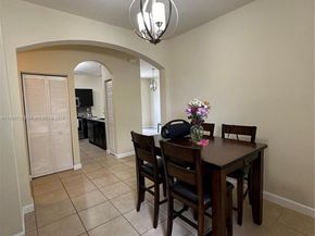 133 SE 28th Ter 8, Homestead FL 33033