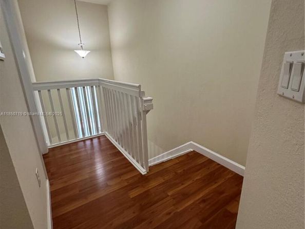 133 SE 28th Ter 8, Homestead FL 33033