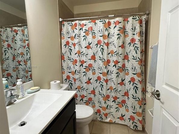 133 SE 28th Ter 8, Homestead FL 33033