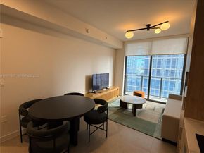 11 NE 6th 1905, Miami FL 33132