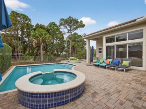 307 Charroux Dr, Palm Beach Gardens FL 33410