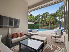 307 Charroux Dr, Palm Beach Gardens FL 33410