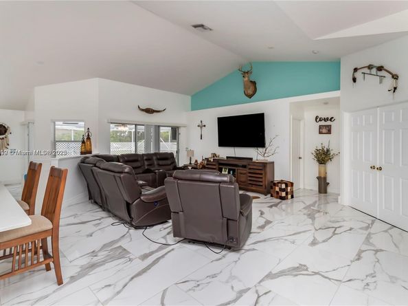 17996 N 42nd Rd N, Loxahatchee FL 33470