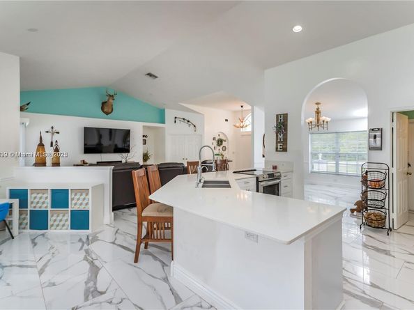 17996 N 42nd Rd N, Loxahatchee FL 33470