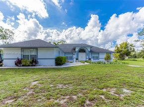 17996 N 42nd Rd N, Loxahatchee FL 33470