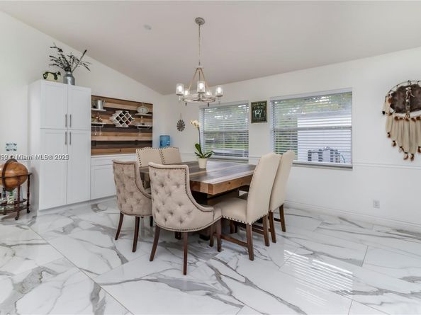 17996 N 42nd Rd N, Loxahatchee FL 33470