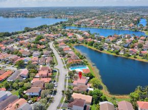 2130 NW 184th Way, Pembroke Pines FL 33029