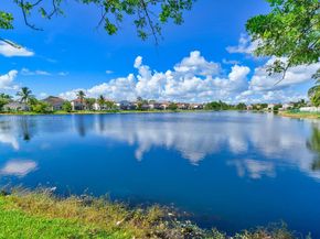 2130 NW 184th Way, Pembroke Pines FL 33029
