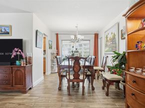 9417 NW 70th Pl, Tamarac FL 33321