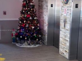 3250 N Palm Aire Dr 508, Pompano Beach FL 33069