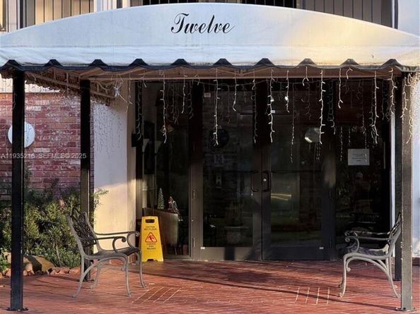 3250 N Palm Aire Dr 508, Pompano Beach FL 33069