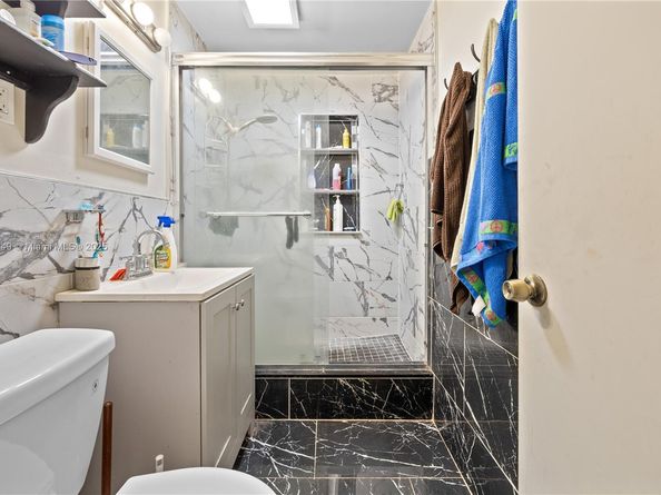 625 NE 130th St, North Miami FL 33161