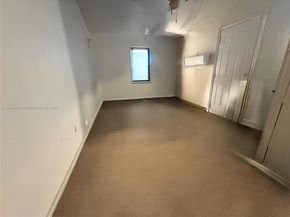 625 NE 130th St, North Miami FL 33161
