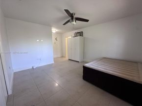 165 SW 130th Ave, Miami FL 33184