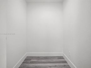 1426 NW 28th St, Miami FL 33142