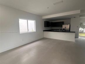 532 NW 17th Ave, Fort Lauderdale FL 33311