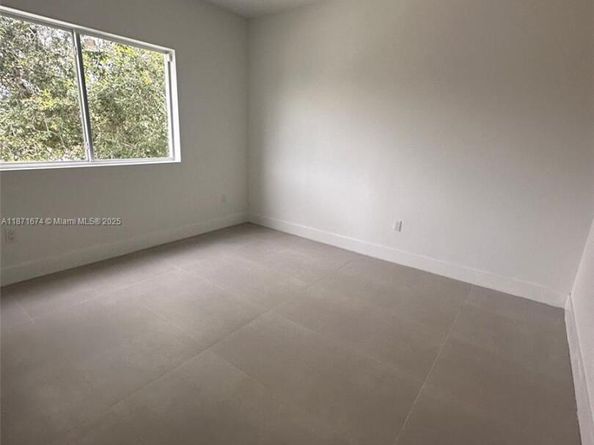 532 NW 17th Ave, Fort Lauderdale FL 33311