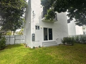 532 NW 17th Ave, Fort Lauderdale FL 33311