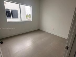 532 NW 17th Ave, Fort Lauderdale FL 33311