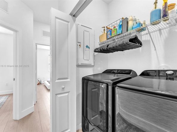 12586 NW 22nd Pl 12586, Miami FL 33167