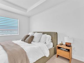 12586 NW 22nd Pl 12586, Miami FL 33167