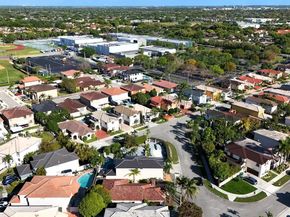 15429 SW 92nd St, Miami FL 33196