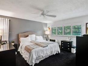 5785 SW 82nd Ave, Miami FL 33143