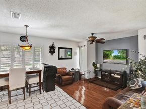 5785 SW 82nd Ave, Miami FL 33143