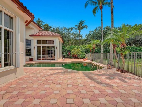17529 Middlebrook Way, Boca Raton FL 33496