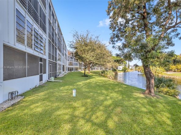 3037 Newport H 3037, Deerfield Beach FL 33442