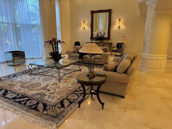 3530 Mystic Pointe Dr 1212, Aventura FL 33180