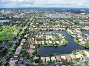 13463 SW 27th St, Miramar FL 33027