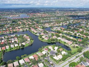 13463 SW 27th St, Miramar FL 33027