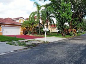 13463 SW 27th St, Miramar FL 33027